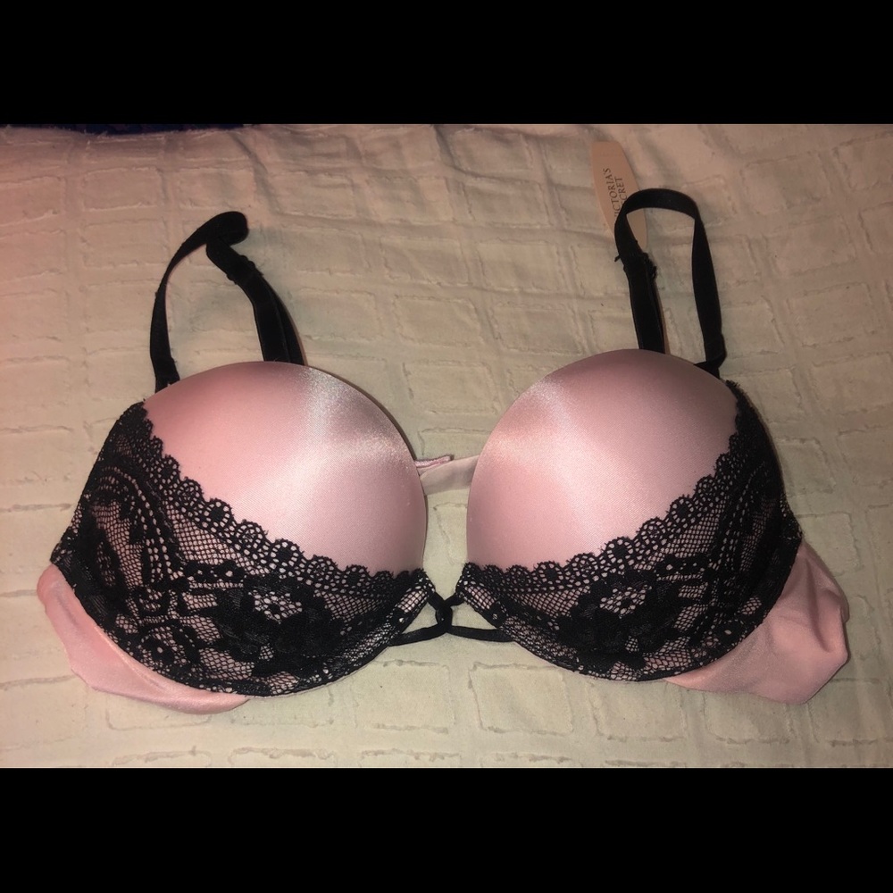 VS Bra 34A NWT